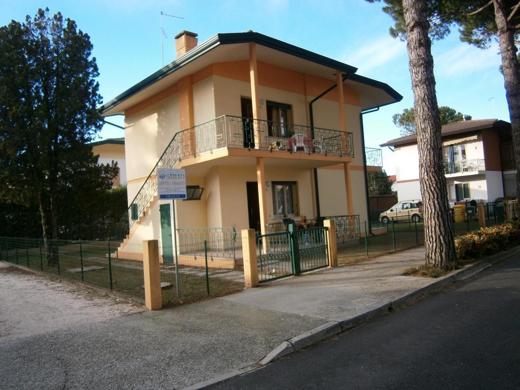 Luca Villa Bibione Bagian luar foto