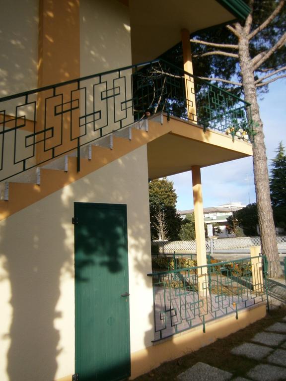 Luca Villa Bibione Bagian luar foto