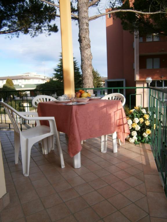 Luca Villa Bibione Bagian luar foto
