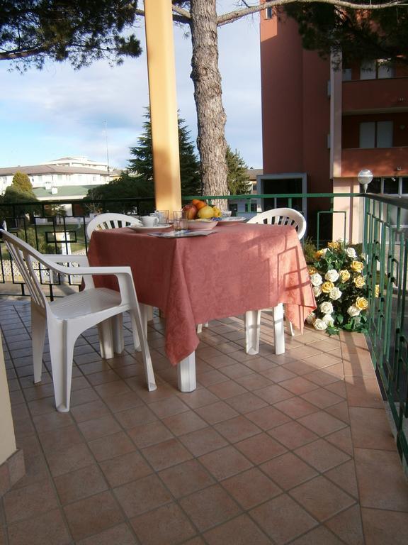 Luca Villa Bibione Bagian luar foto